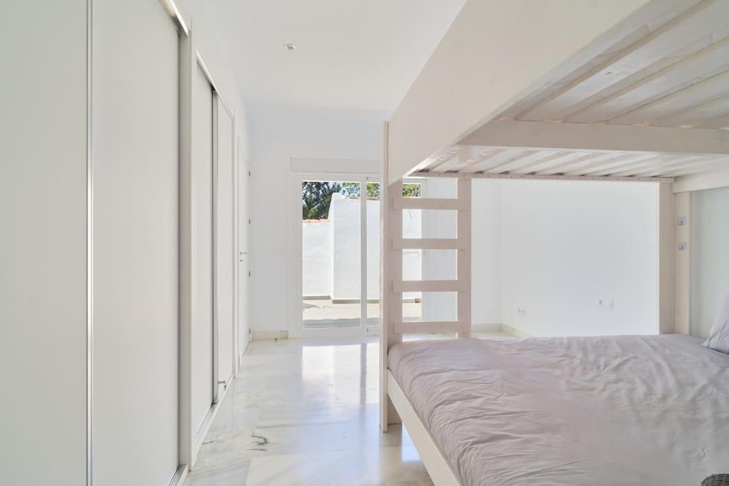 Superbe Appartement Avec Jaccuzi Marbella Exterior photo