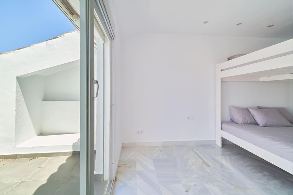 Superbe Appartement Avec Jaccuzi Marbella Exterior photo